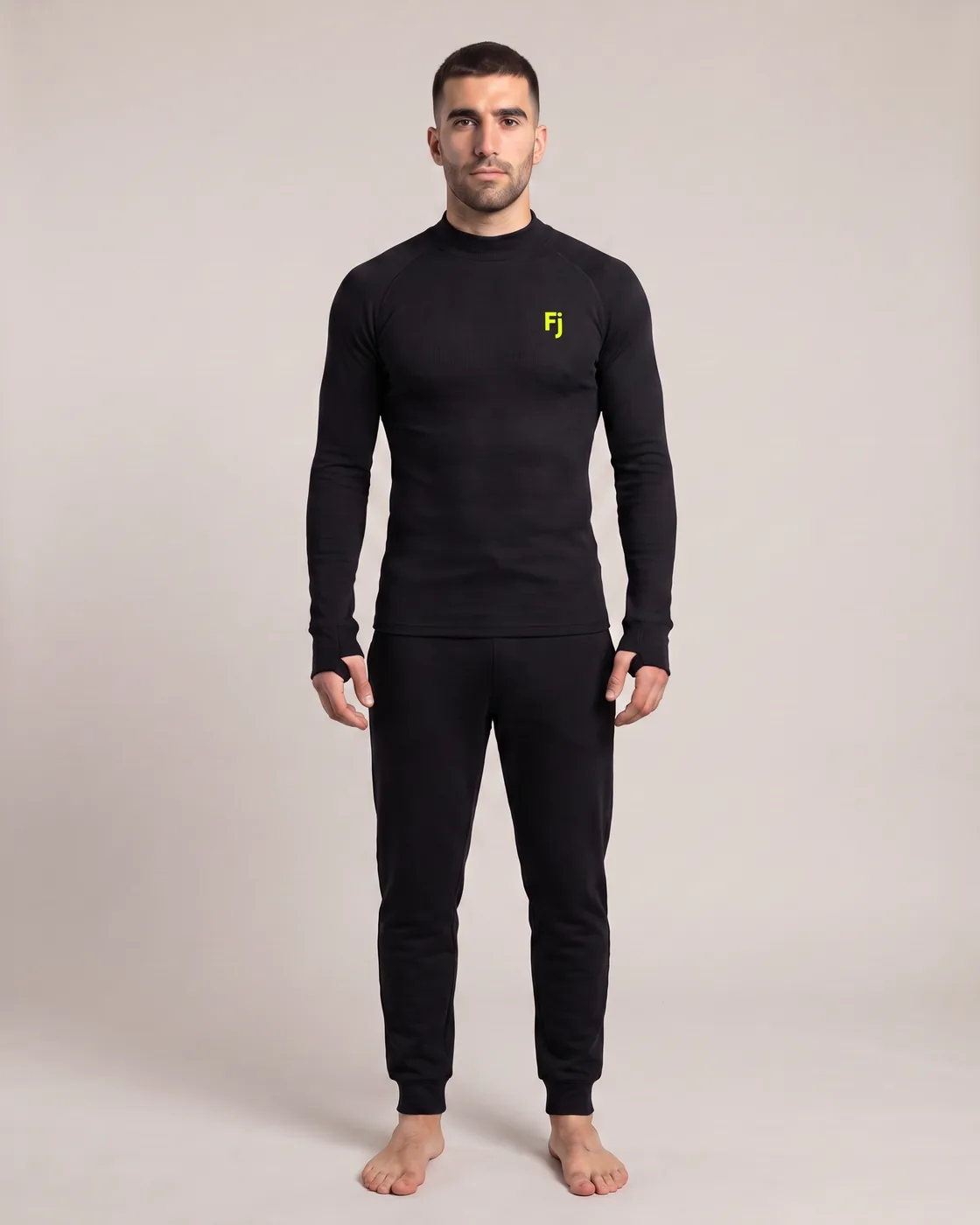 Forjium thermo long-sleeve in a studio photograph